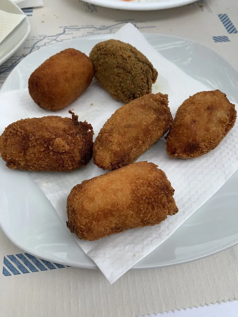 Menu_Bar Gela_Arona_image_3