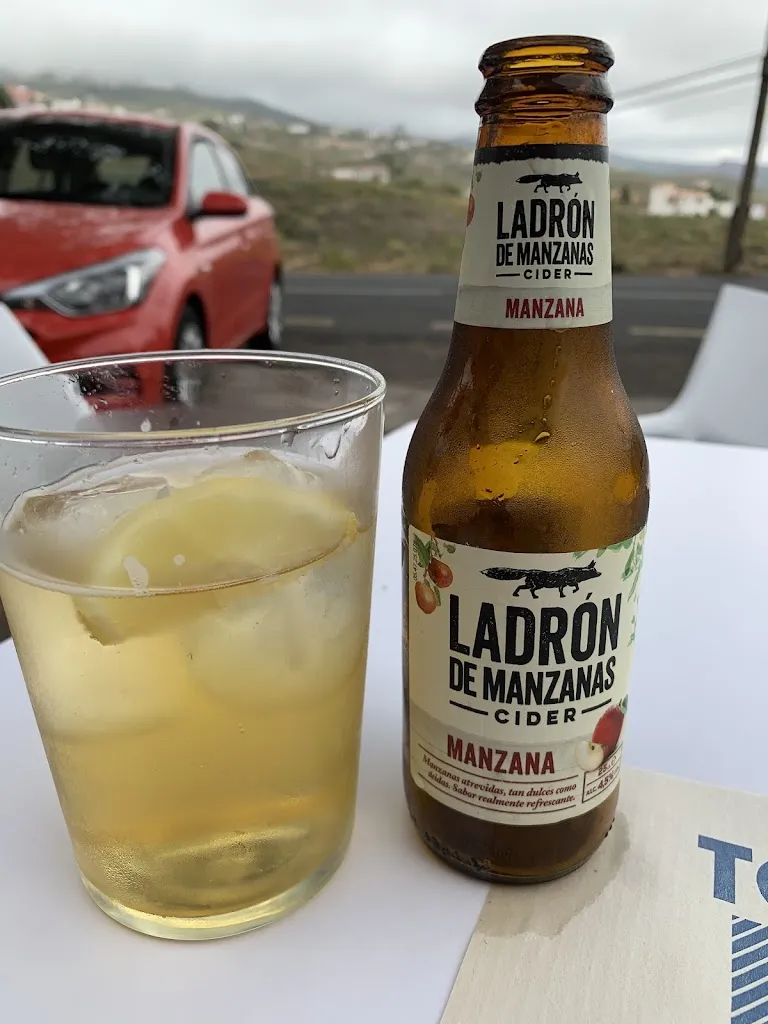 Menu_Bar Gela_Arona_image_4