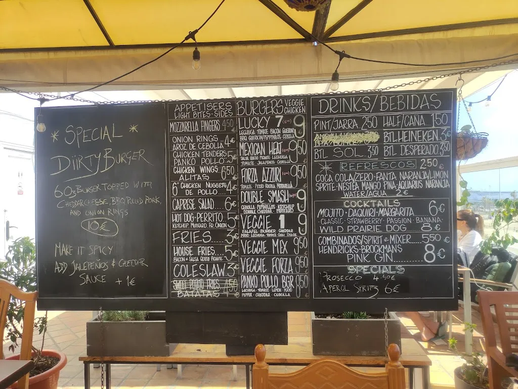 Menu_Lucky 7's Bar & Burger Joint._Arona_image_3