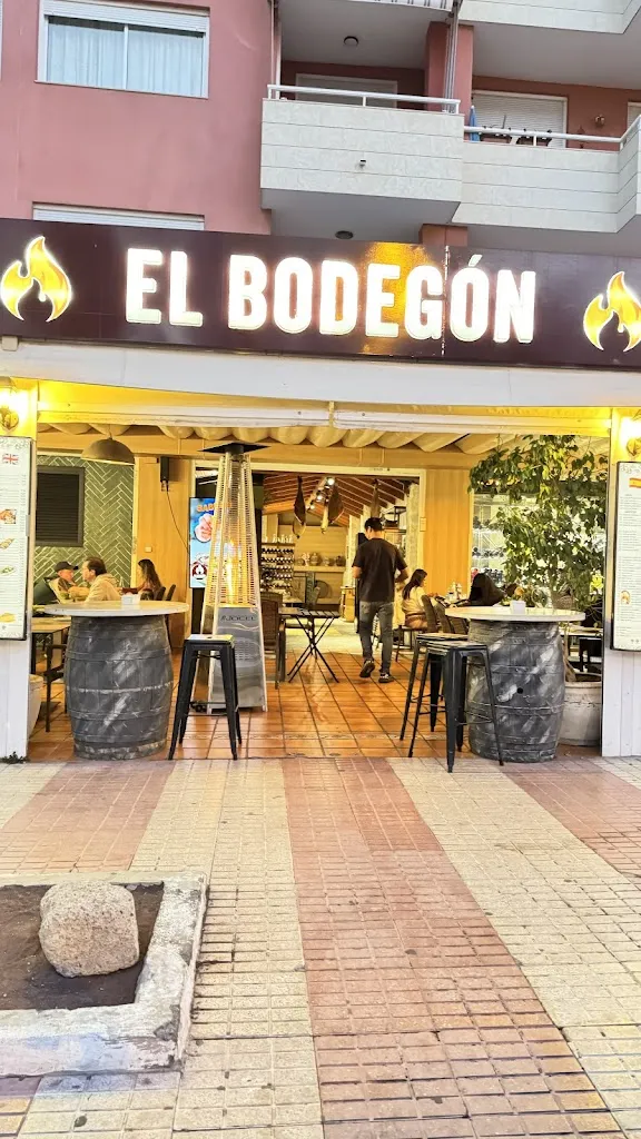El Bodegón Restaurante & Tapas_Arona_slider_image_1