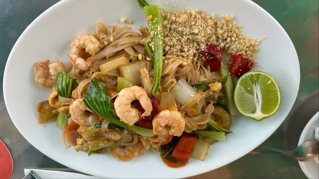 Virzhinia Hristova_ThaiSong_Arona_review