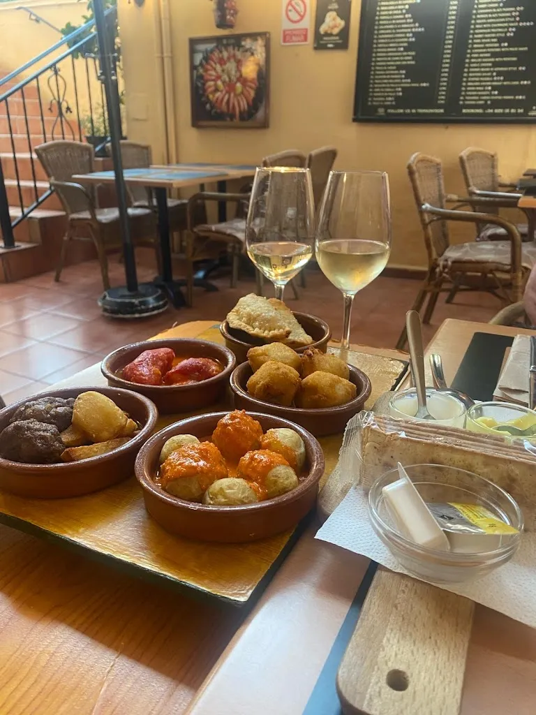 Karl Walker_Bodega el Parral_Arona_review