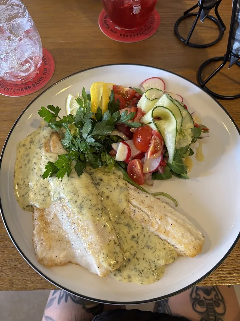 Natalia Magdowska_Puur_Villajoyosa/Vila Joiosa la_review