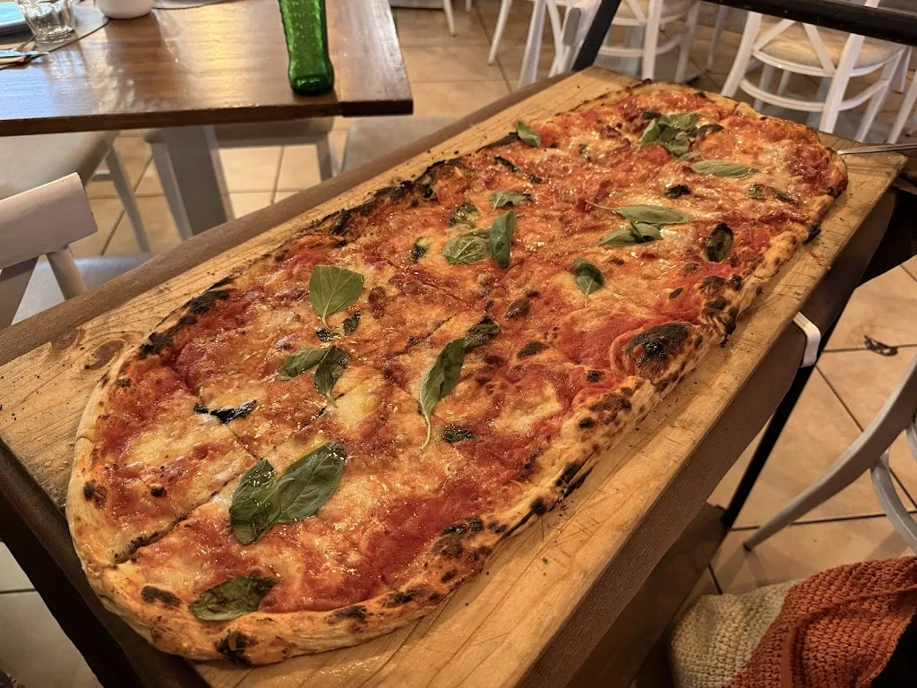 Nathan Johnson_La Piazzetta_Arona_review