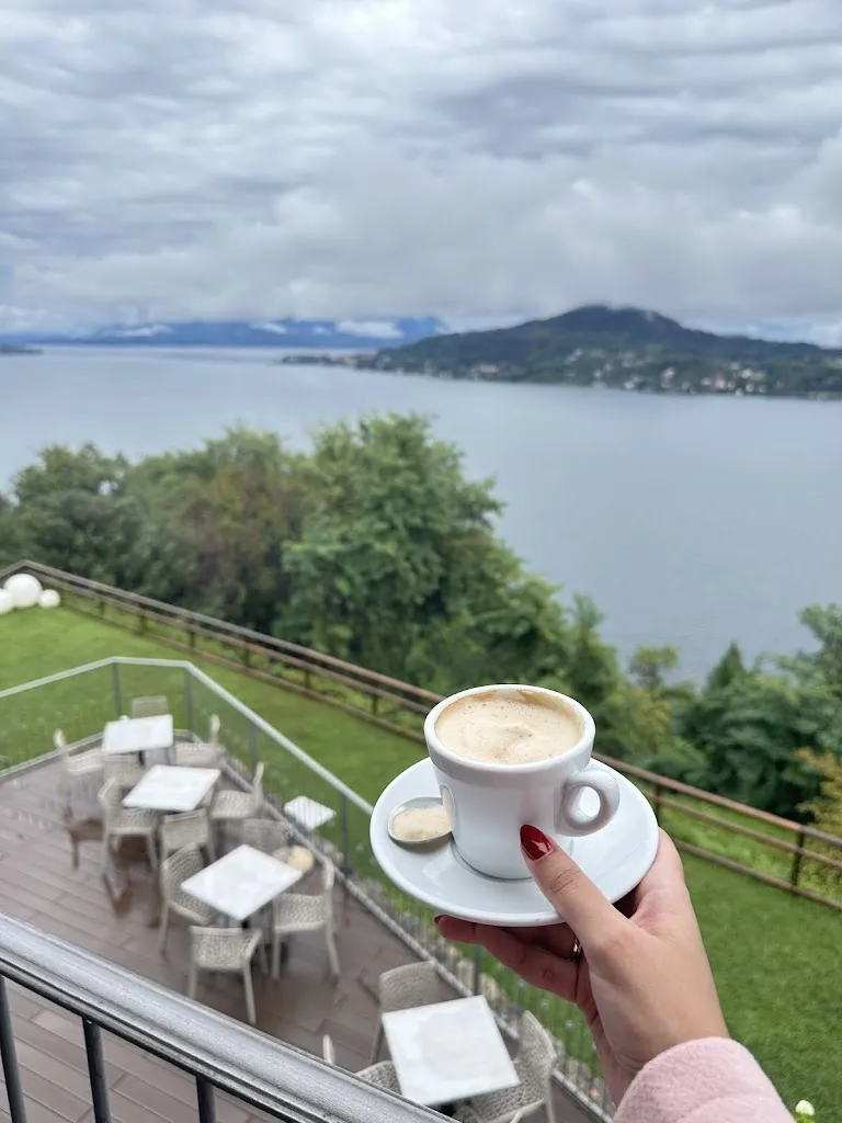 Munira Bin Shebrin_San Carlo_Arona_review