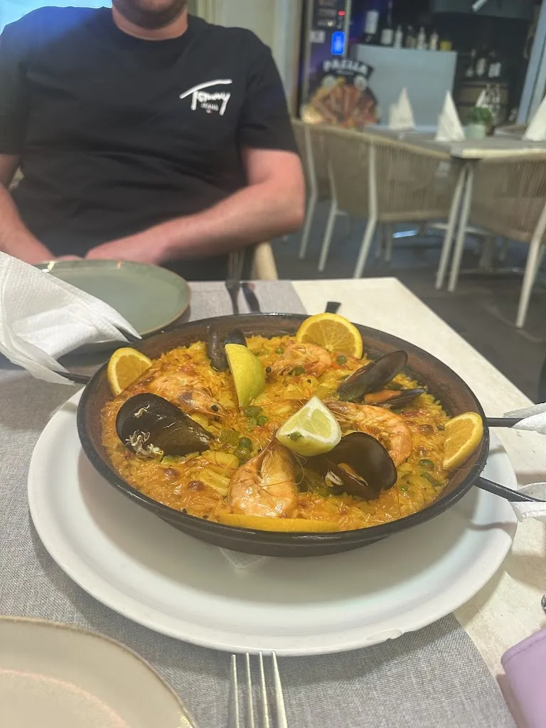 Eva-rose_Restaurante Miramar_Arona_review