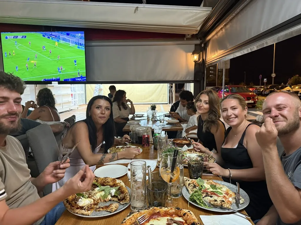 Lewis Bedwell_Restaurante & Pizzeria Ciao Totò_Arona_review