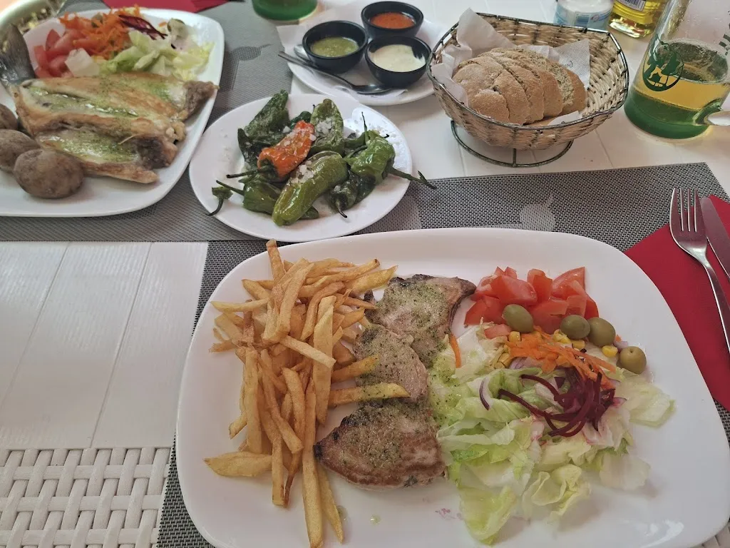 Smokey_AM_Pescaito los cristianos_Arona_review