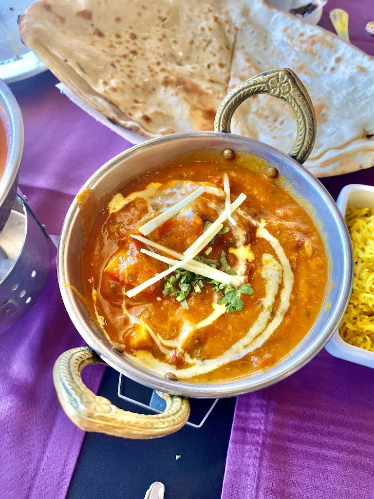 Cornel Iosiv_Bombay Babu La Tejita_Granadilla de Abona_review