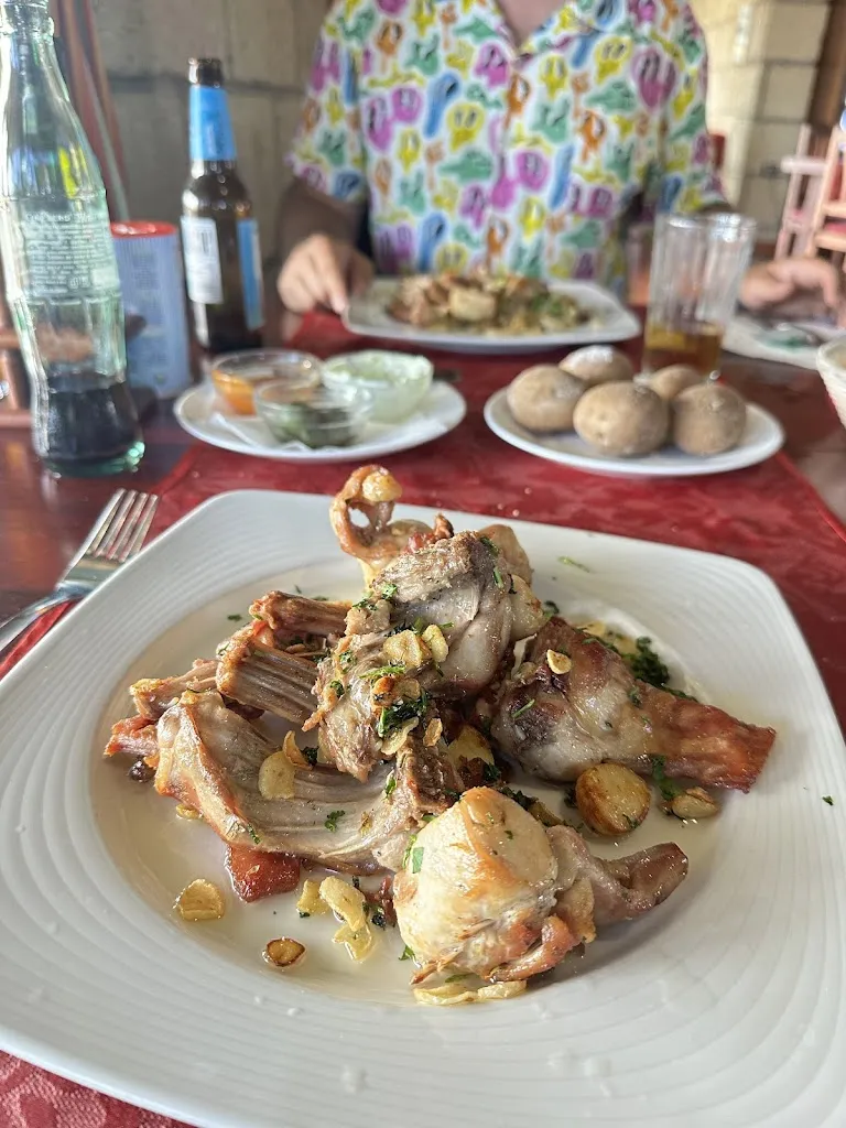 Mila Smaltser_Restaurante Mirador del Salto_Granadilla de Abona_review