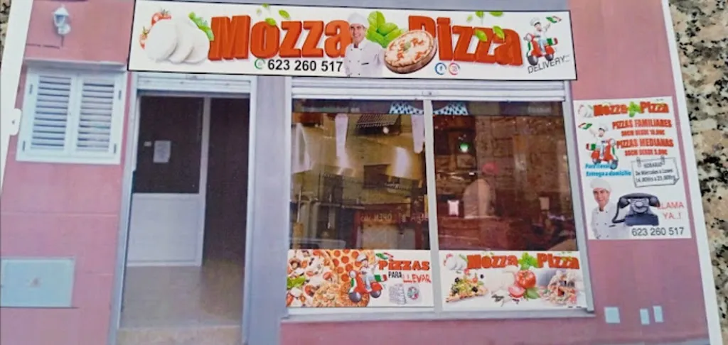 Mozza Pizza restaurant in Granadilla de Abona