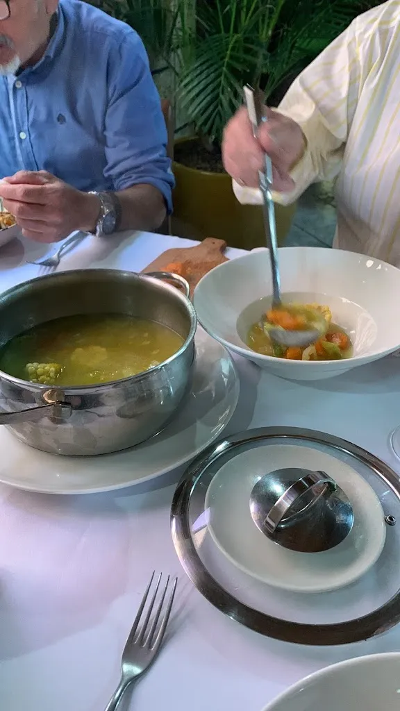 Belinda Johnson Plasencia_El Empaquetado_Granadilla de Abona_review