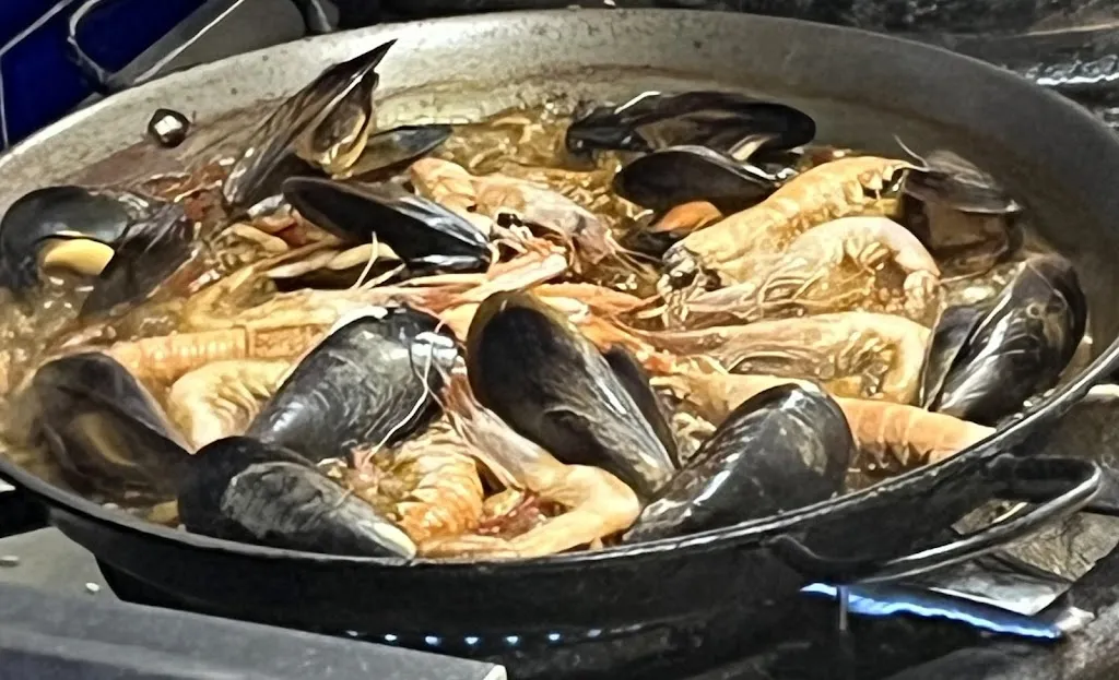 Daniel Suciu_Som de Mar_Villajoyosa/Vila Joiosa la_review