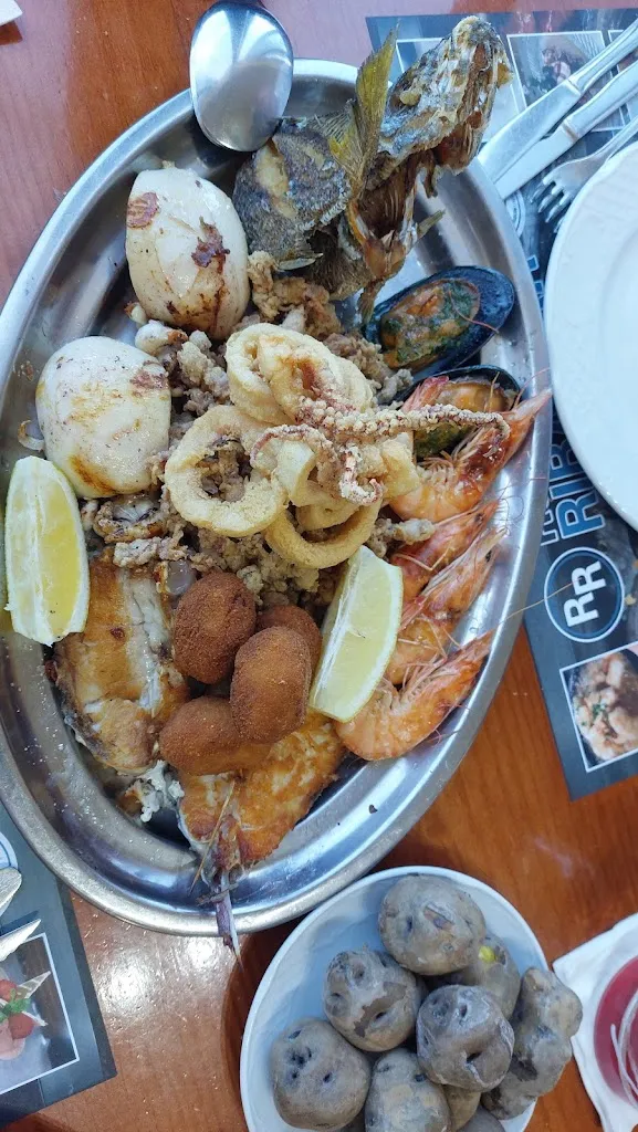 Eva Zidz_Ribamar_Garachico_review