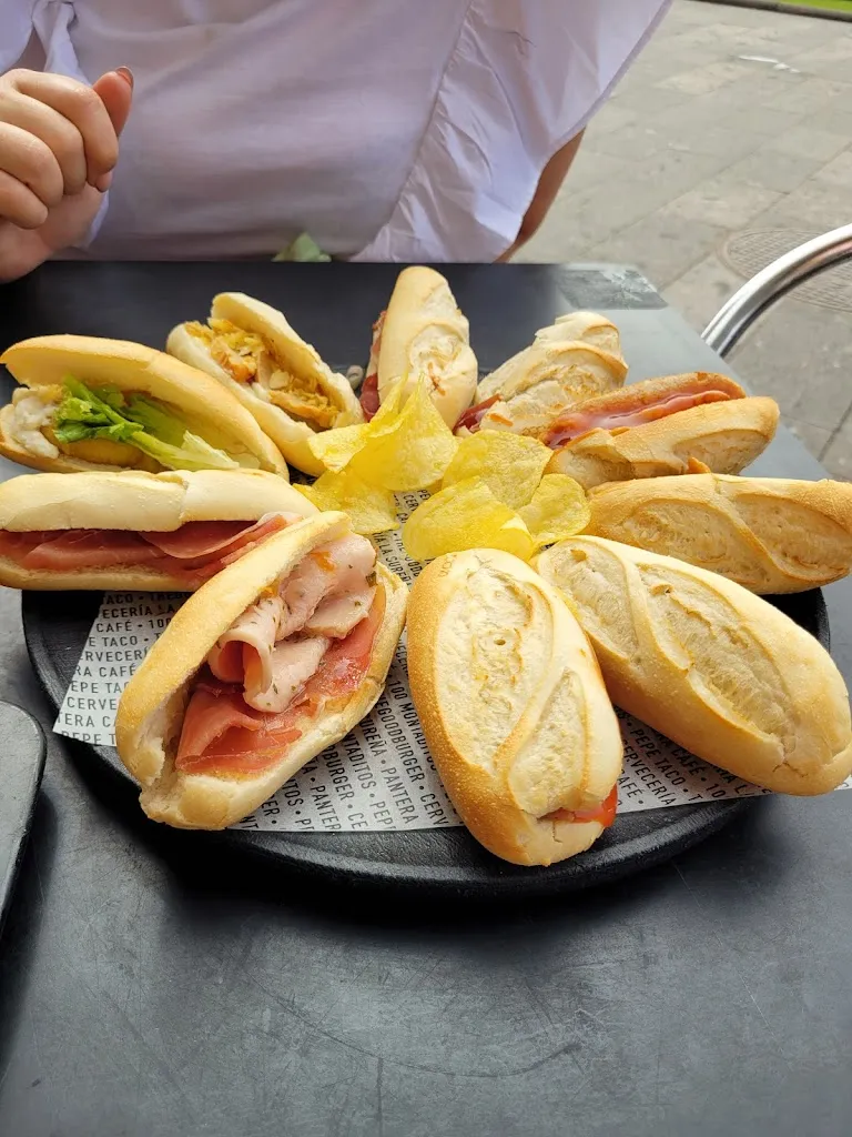 Menu_100 Montaditos_Garachico_image_5