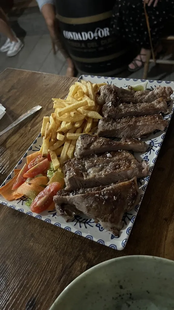 Radu Maftei_Tasca 1900_Guía de Isora_review