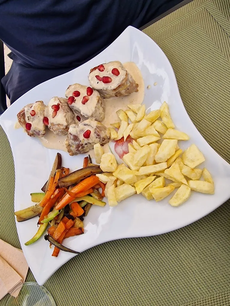 Simona A_Restaurante Tasca los 5 sentidos_Guía de Isora_review