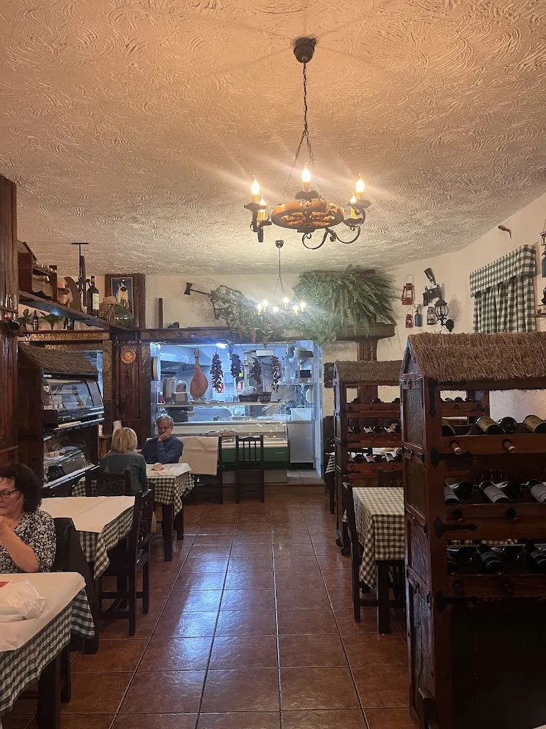 Marta T._Restaurante Las Goteras_Guía de Isora_recensione