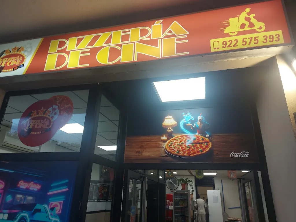 Chris Curtis_Pizzería De Cine guia de isora_Guía de Isora_review