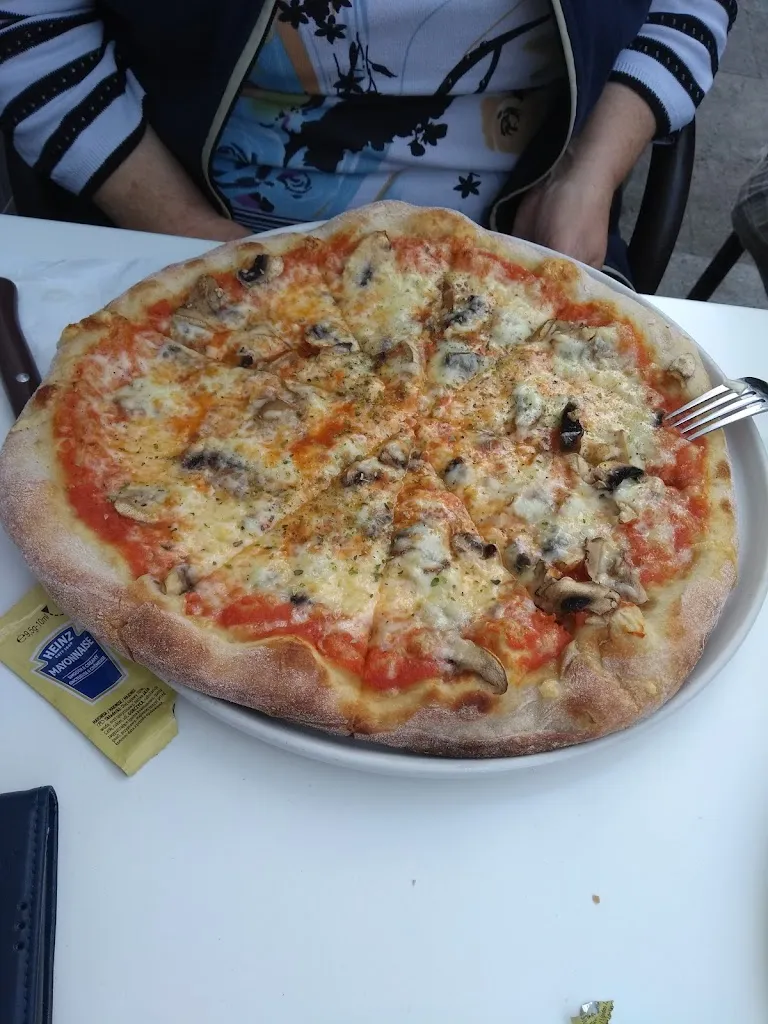 Menu_Pizzería restaurante ayoze_Guía de Isora_image_7