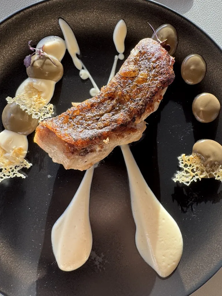 Danyl Fomenko_Melvin by Martin Berasategui_Guía de Isora_recensione