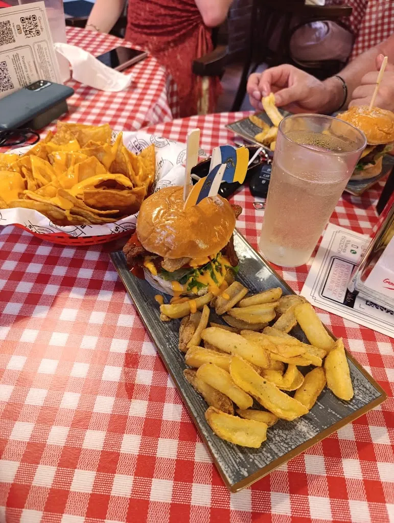 Leo Buchhammer_Bonet’s Grill_Icod de los Vinos_review