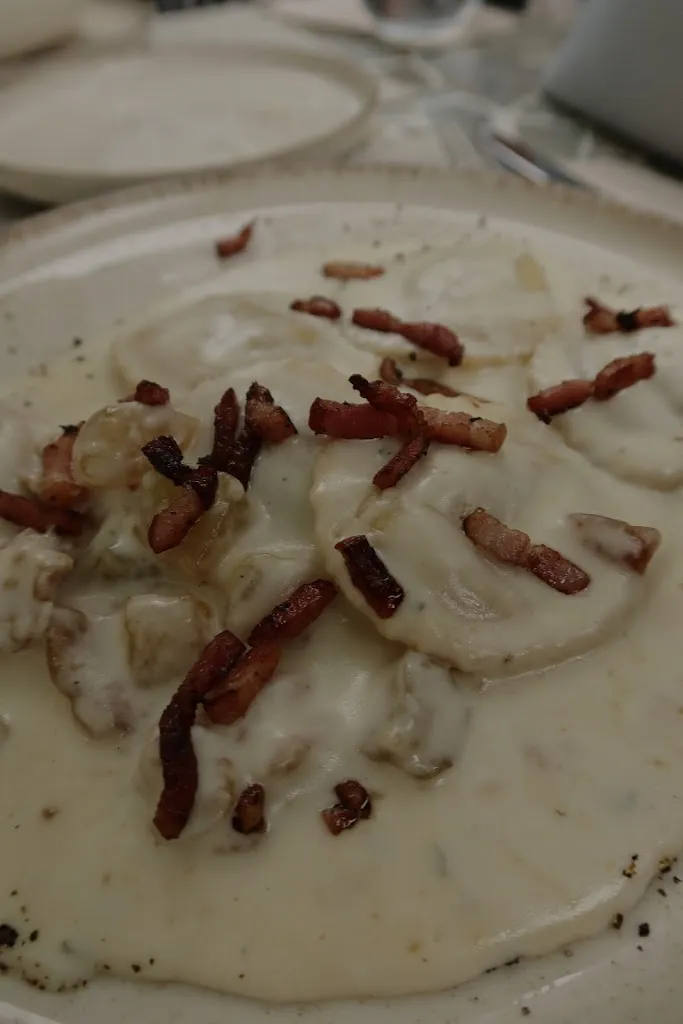 Nikoleta Kostadinova_El Localito_Icod de los Vinos_review