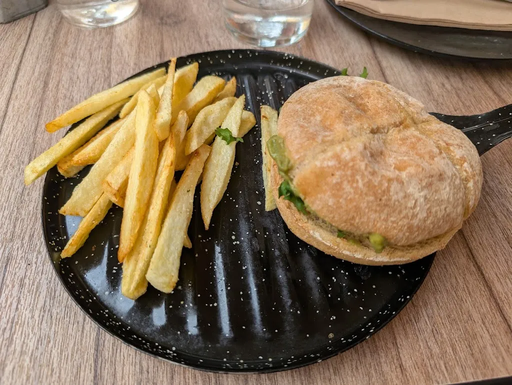 Sabrina S_TikisMikis food&Drinks_Icod de los Vinos_review