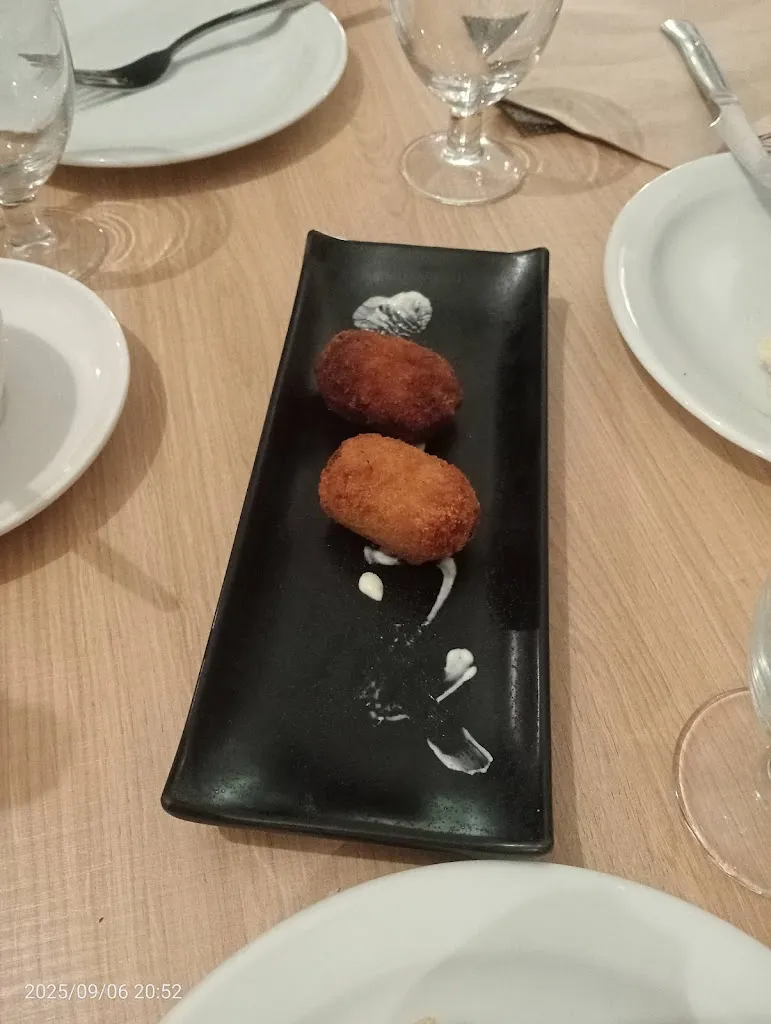 Gloria Mesa_Restaurante La Cascada lacascadarestaurantcocktailbar_Icod de los Vinos_recensione