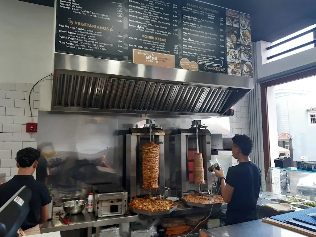 Semmy De Nada_Argana pizzeria kebab_Icod de los Vinos_review