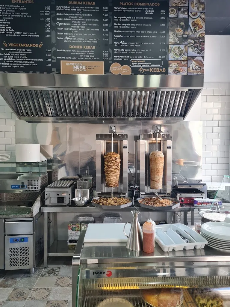 Argana pizzeria kebab restaurant in Icod de los Vinos