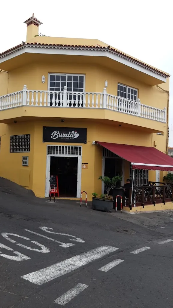 Burdas Cafe Bar_Icod de los Vinos_slider_image_1