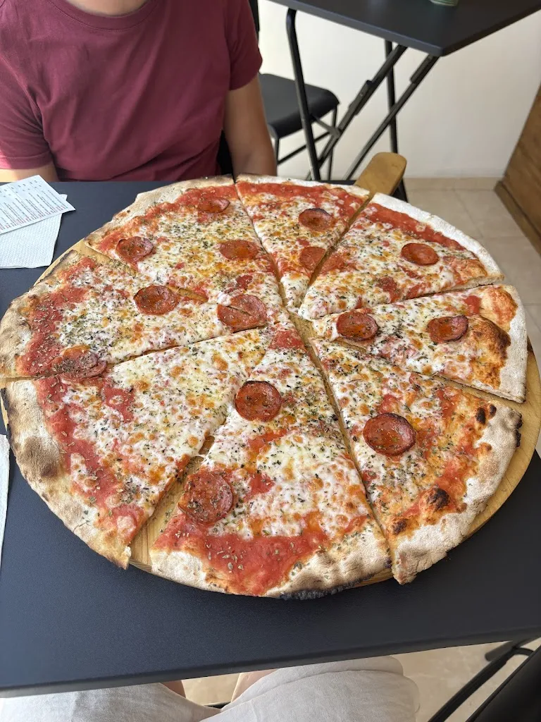 Damaris Martin Rodriguez_Pizza pan_Icod de los Vinos_review