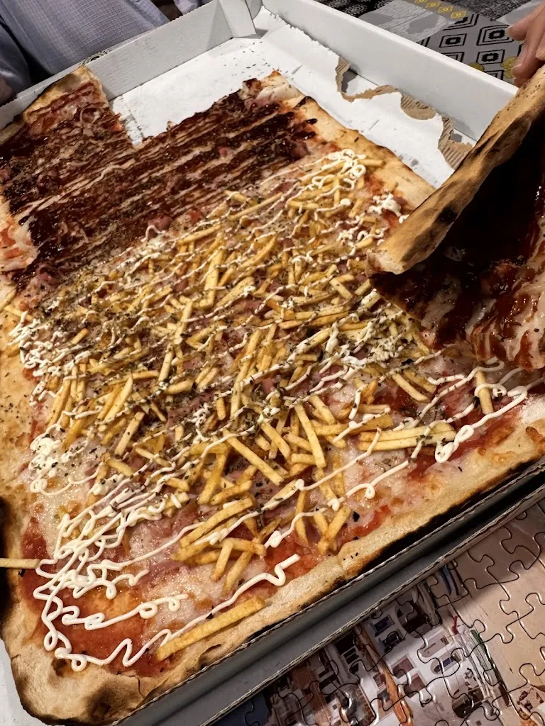 Jeremy Montesinos González_Pizza pan_Icod de los Vinos_review