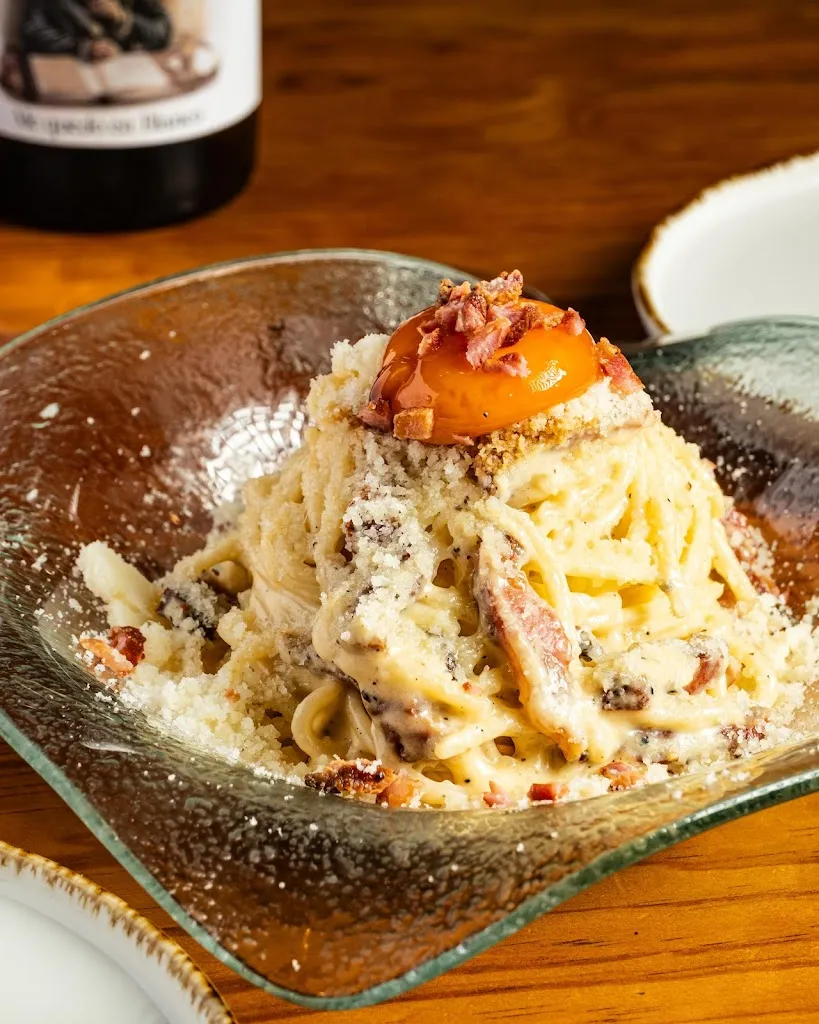 Bar Savoy Fusion restaurant in Llanos de Aridane Los