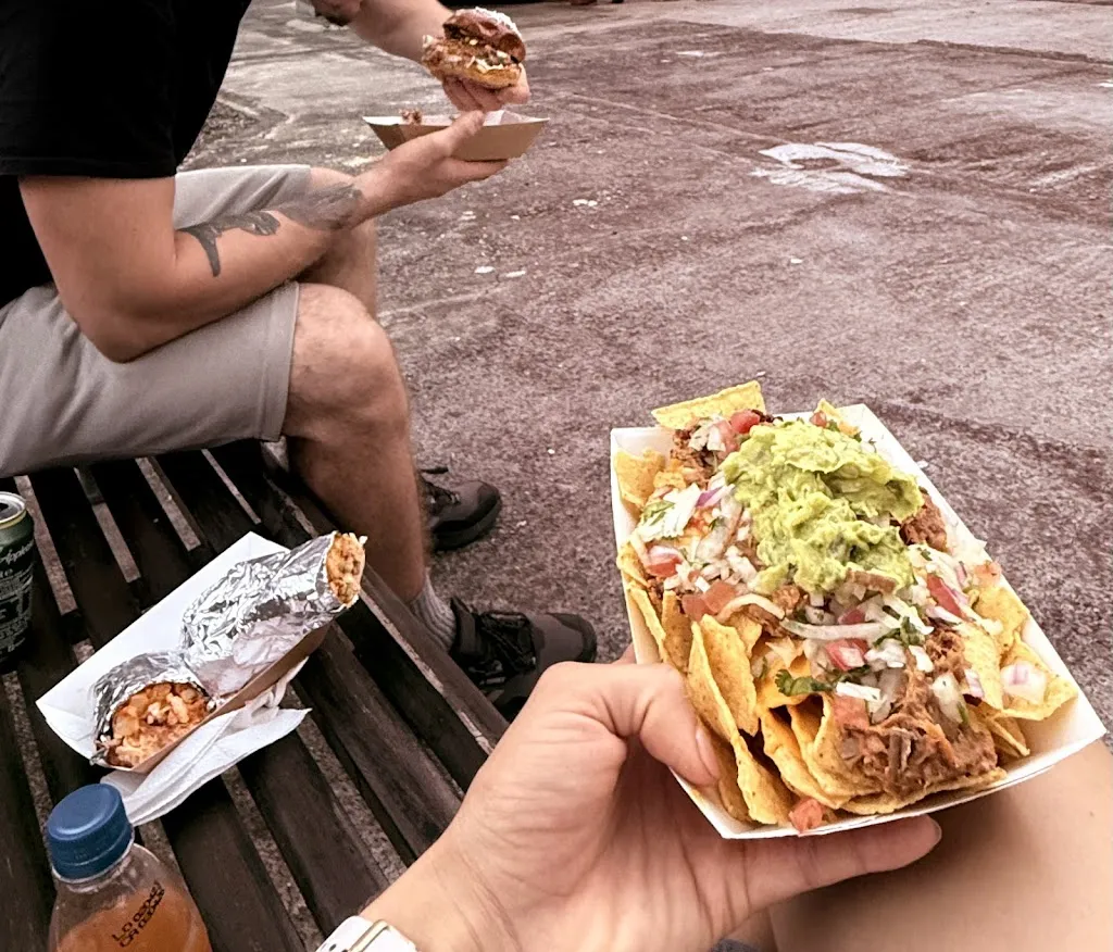 Buen Rollito Food Truck_Llanos de Aridane Los_slider_image_2