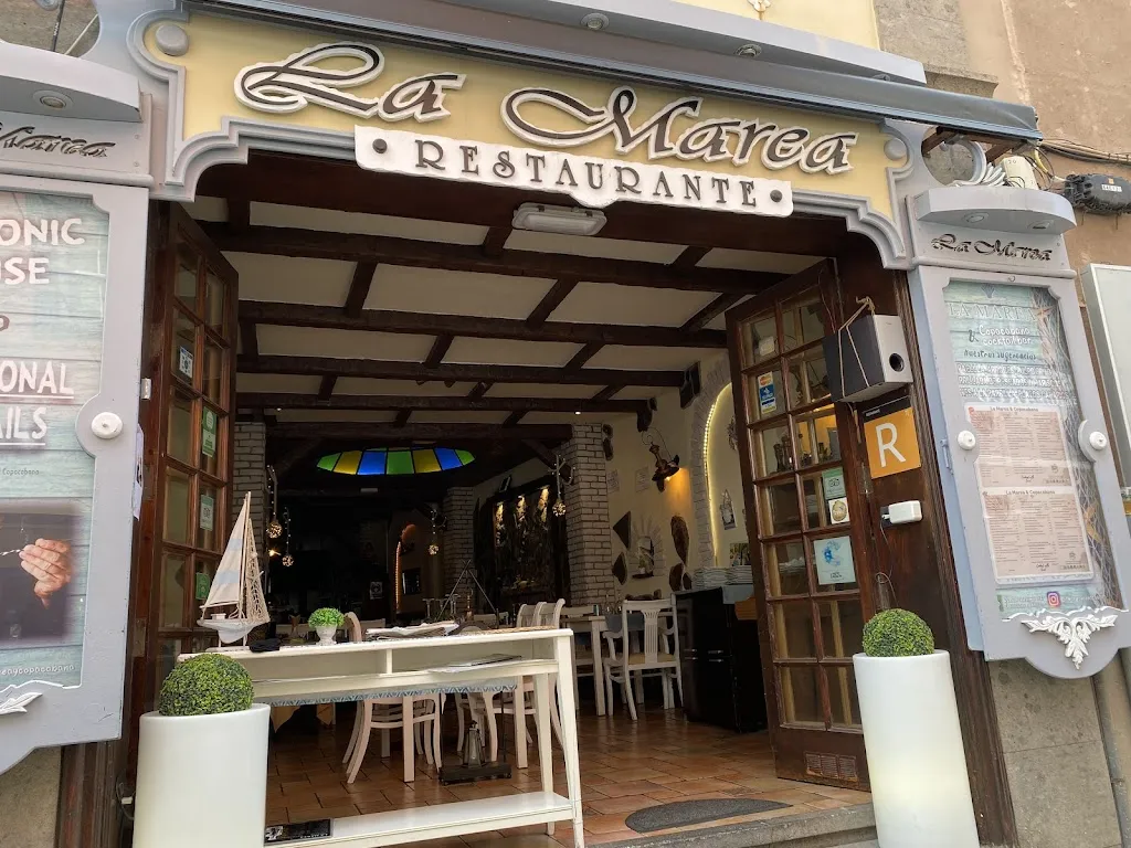 Restaurante La Marea & Copacabana Cocktail Bar restaurant in Puerto de la Cruz