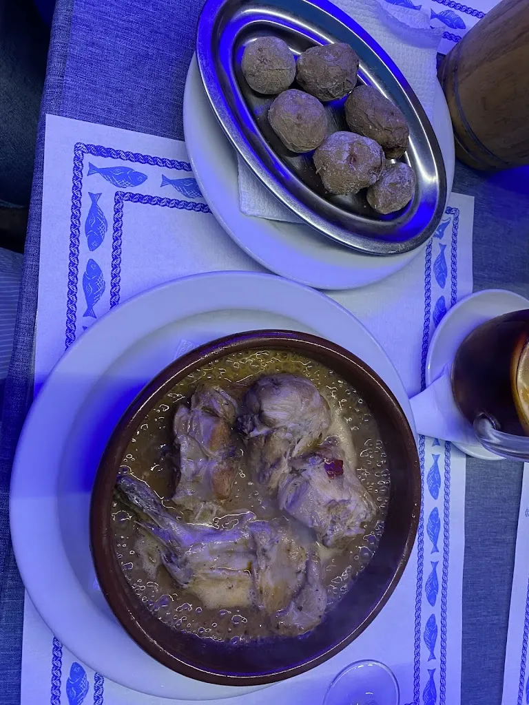 Alina Vinț_Pomodoro_Puerto de la Cruz_review