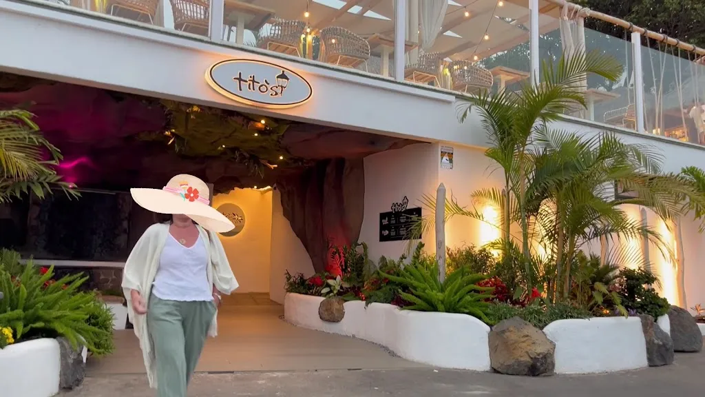 Artur_Tito's Tenerife_Puerto de la Cruz_review