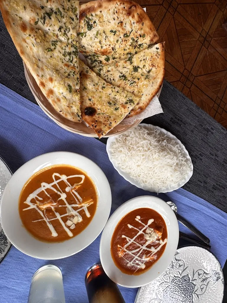 Nini_Indian Crown_Puerto de la Cruz_review