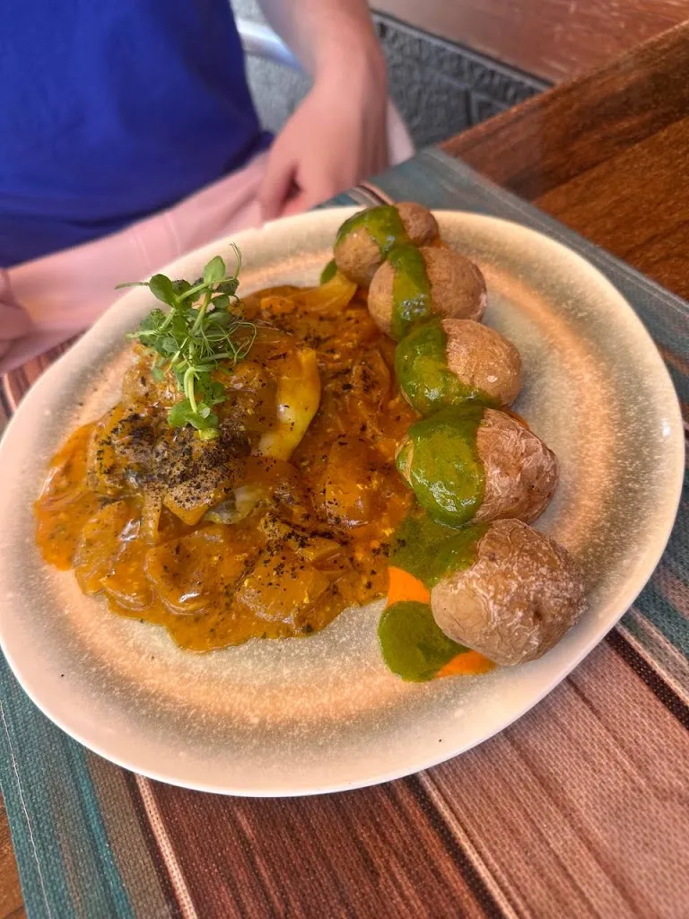 Jiří Frank_The Patio_Puerto de la Cruz_review