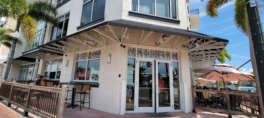 Leroy's Southern Kitchen & Bar restaurant in Puntagorda