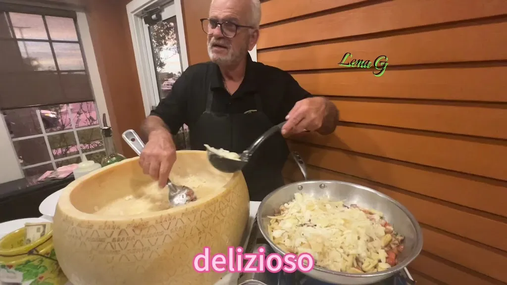 Carmelo's Italian Ristorante_Puntagorda_slider_image_2