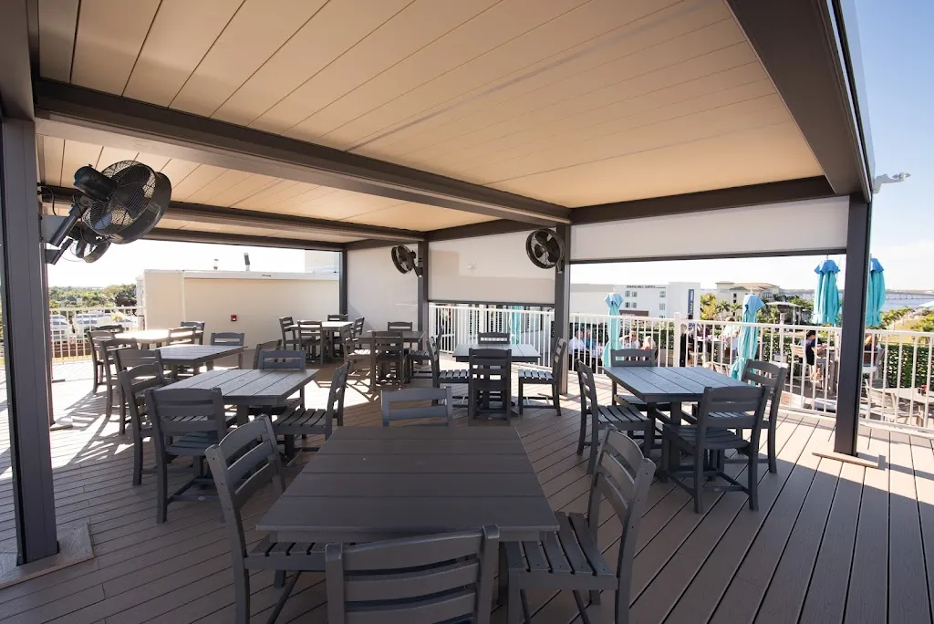 Perch 360 Rooftop Restaurant & Bar_Puntagorda_slider_image_1