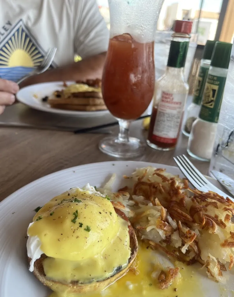 Kelly McAbee_Burg'r Bar_Puntagorda_review