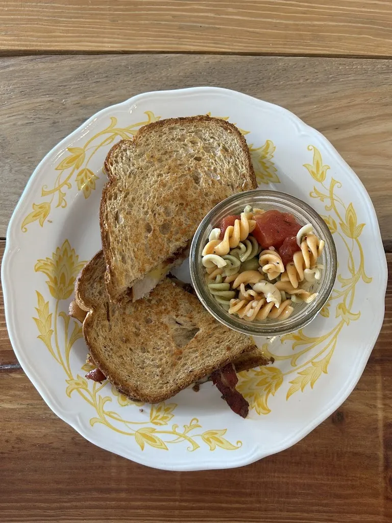 Rachel Keefer_Jelly Bird Cafe_Puntagorda_recensione