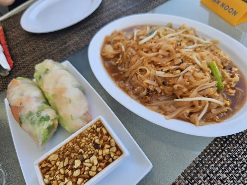 Mint Thai Cuisine_Puntagorda_slider_image_3