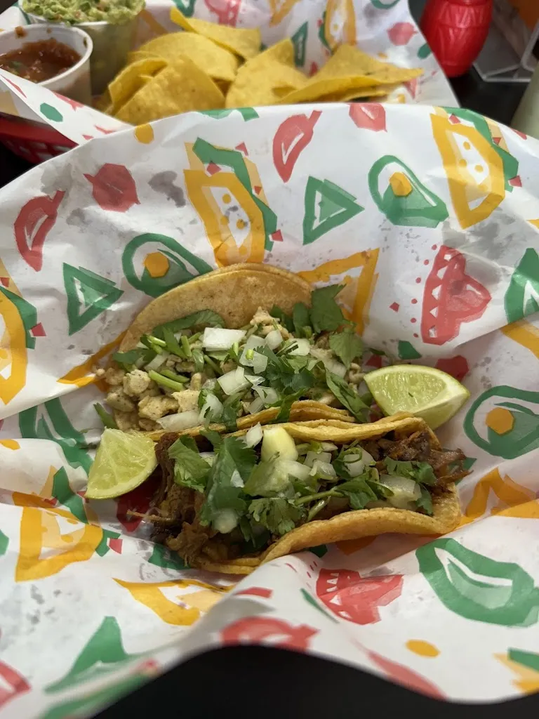 Tom Clark_El Guero Tacos Punta Gorda_Puntagorda_review