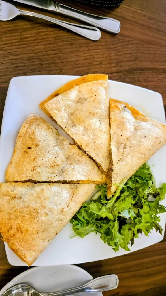 C Gassman (CGassman)_Spinnaker Bar and Patio Dining_Puntagorda_review