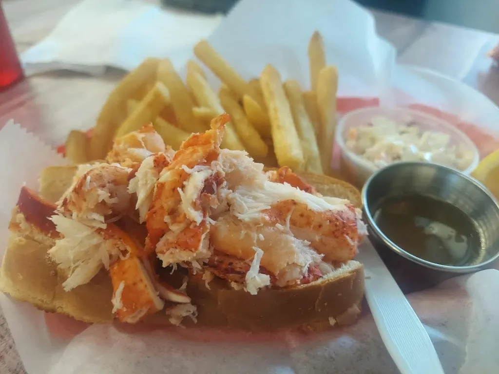Gulf Coast Terry_Mainely Seafood Cafe_Puntagorda_review